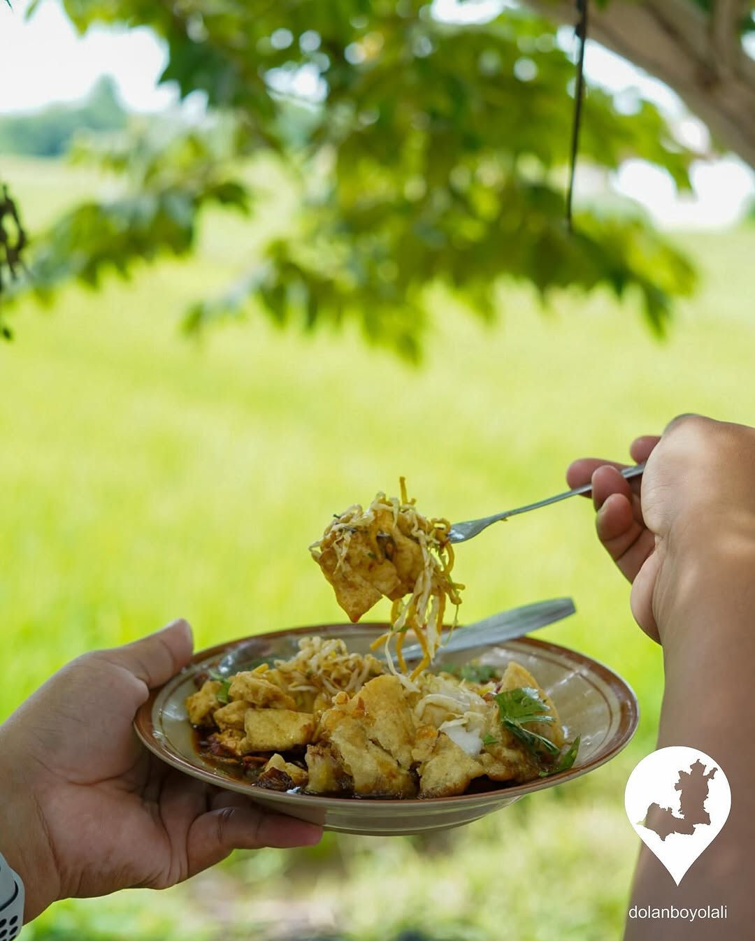 Galeri Soto dan Tahu Kupat 